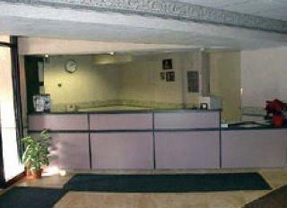 Hotel Days By Wyndham Cleveland Lakewood