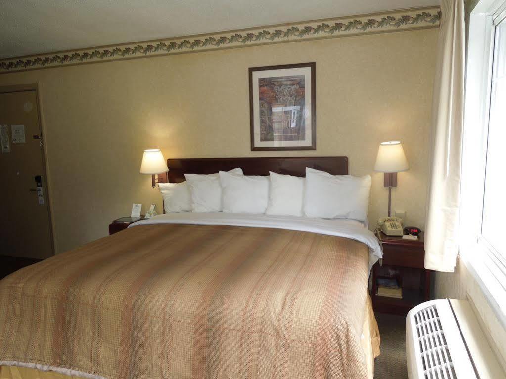 Days By Wyndham Cleveland 2* Lakewood